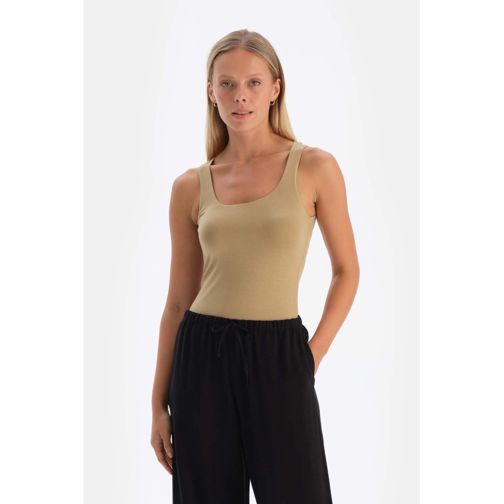 Debardeur a Col En U