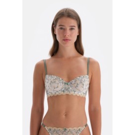 Soutien-Gorge a Armatures Non Rembourre Avec Broderie