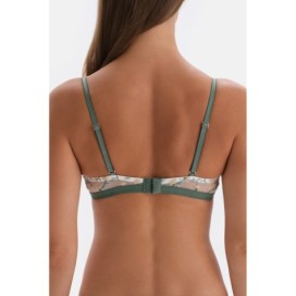 Bracelet Rembourre Detaille Avec Broderie