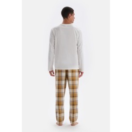 Ensemble De Pyjama Tisse a Col Rond Avec Detail De