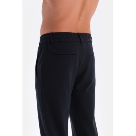 Pantalon Detaille Boutons Et