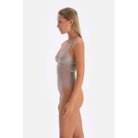 Body Dentelle Et Pierre Detail Chaîne