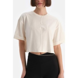 T-Shirt Detaille Carre