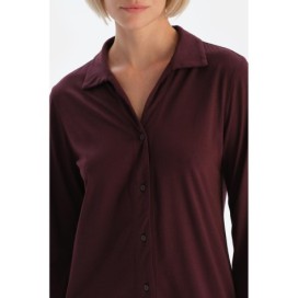 Garette De Nuit a Col Chemise Detaille En