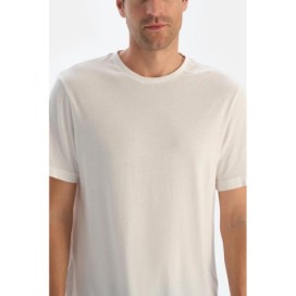 Ensemble De Pyjama T-Shirt a Manches Courtes Et Col Rond Avec Short a