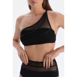 Haut De Bikini a Une