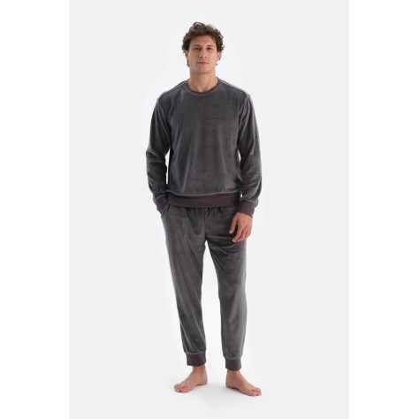 Ensemble De Pyjama T-Sh_rt Et Pantalon a Manches Longues Et Col