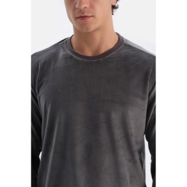 Ensemble De Pyjama T-Sh_rt Et Pantalon a Manches Longues Et Col