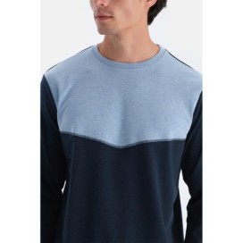 Ensemble Pyjama a Col Rond, Manches Longues Et Pantalon De