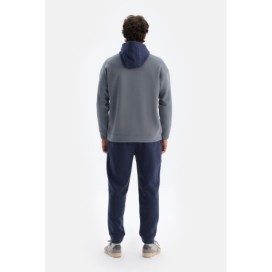 Sweat-Shirt a Capuche Double Polaire Pour