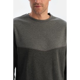 Ensemble Pyjama a Col Rond, Manches Longues Et Pantalon De