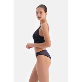 Bustier En Dentelle Avec Details D'Accessoires