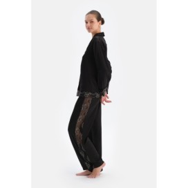 Chem_se De Mar_ee En Sat_n Avec Deta_l