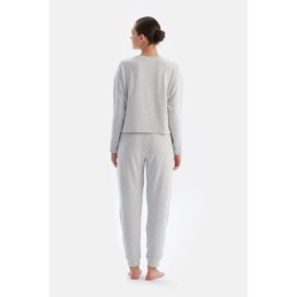 Ensemble Pyjama a Col Rond, Manches Longues Et Pantalon De