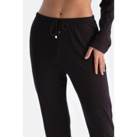 Ensemble De Pyjama Chem_se Et Pantalon Deta_lles En