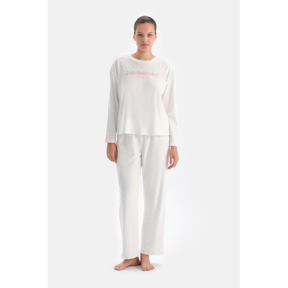 Pyjama En Velours a Manches Longues Avec Deta_l