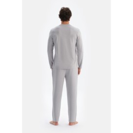 Ensemble Pyjama En Laine a Manches Longues Et Col
