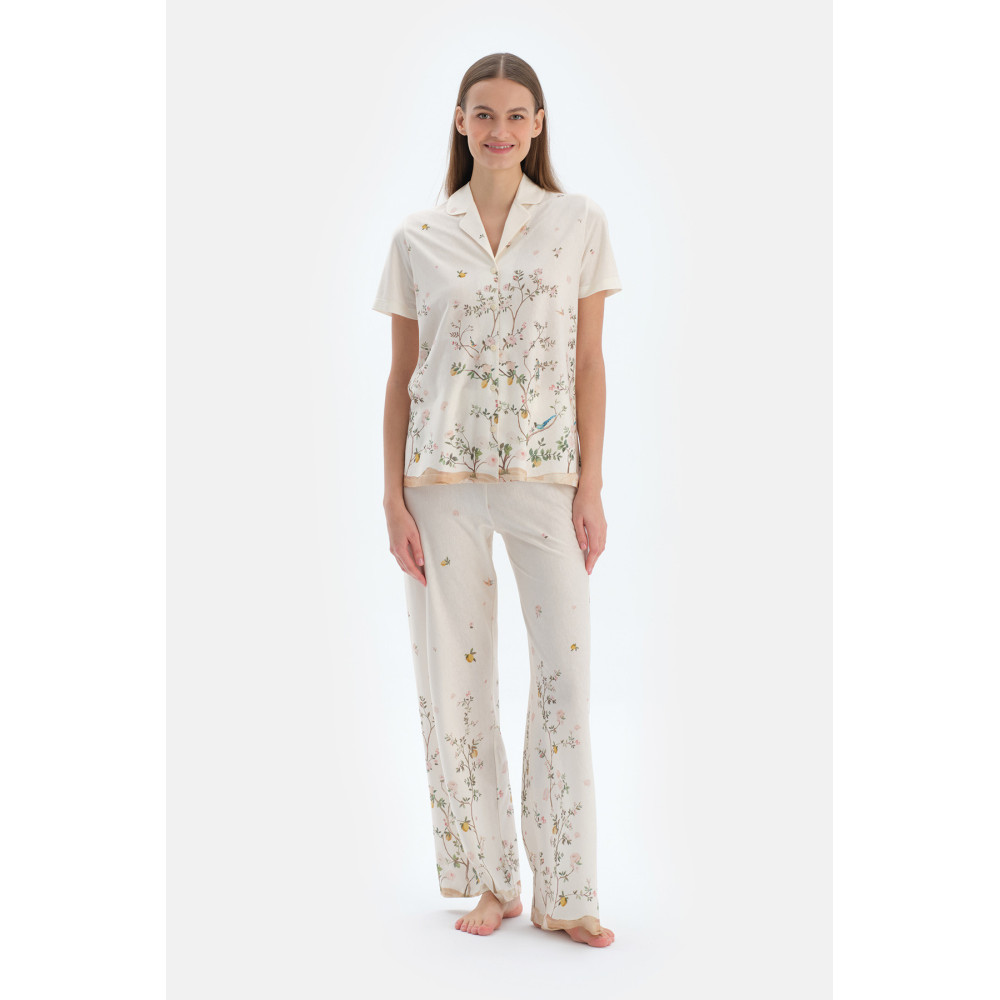 Ensemble Pyjama Chemise Et Pantalon À Motifs Fleurs Femme Ecru