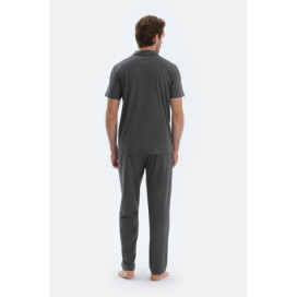 Ensemble Pyjama Chemise Pantalon Manches Courtes Détails Couture Homme Gris