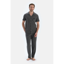 Ensemble Pyjama Chemise Pantalon Manches Courtes Détails Couture Homme Gris