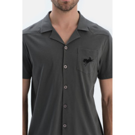 Ensemble Pyjama Chemise Pantalon Manches Courtes Détails Couture Homme Gris