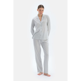 Ensemble Pyjama Chemise Et Pantalon Basiques À Rayures Femme Sauge