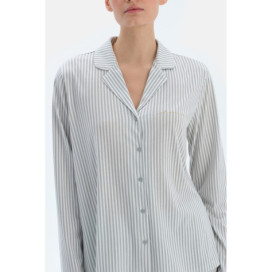 Ensemble Pyjama Chemise Et Pantalon Basiques À Rayures Femme Sauge