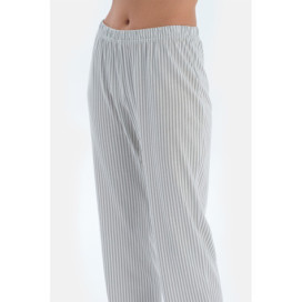 Ensemble Pyjama Chemise Et Pantalon Basiques À Rayures Femme Sauge