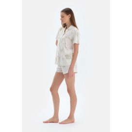Ensemble Pyjama Chemise Et Short À Motif Nuage Femme Ecru