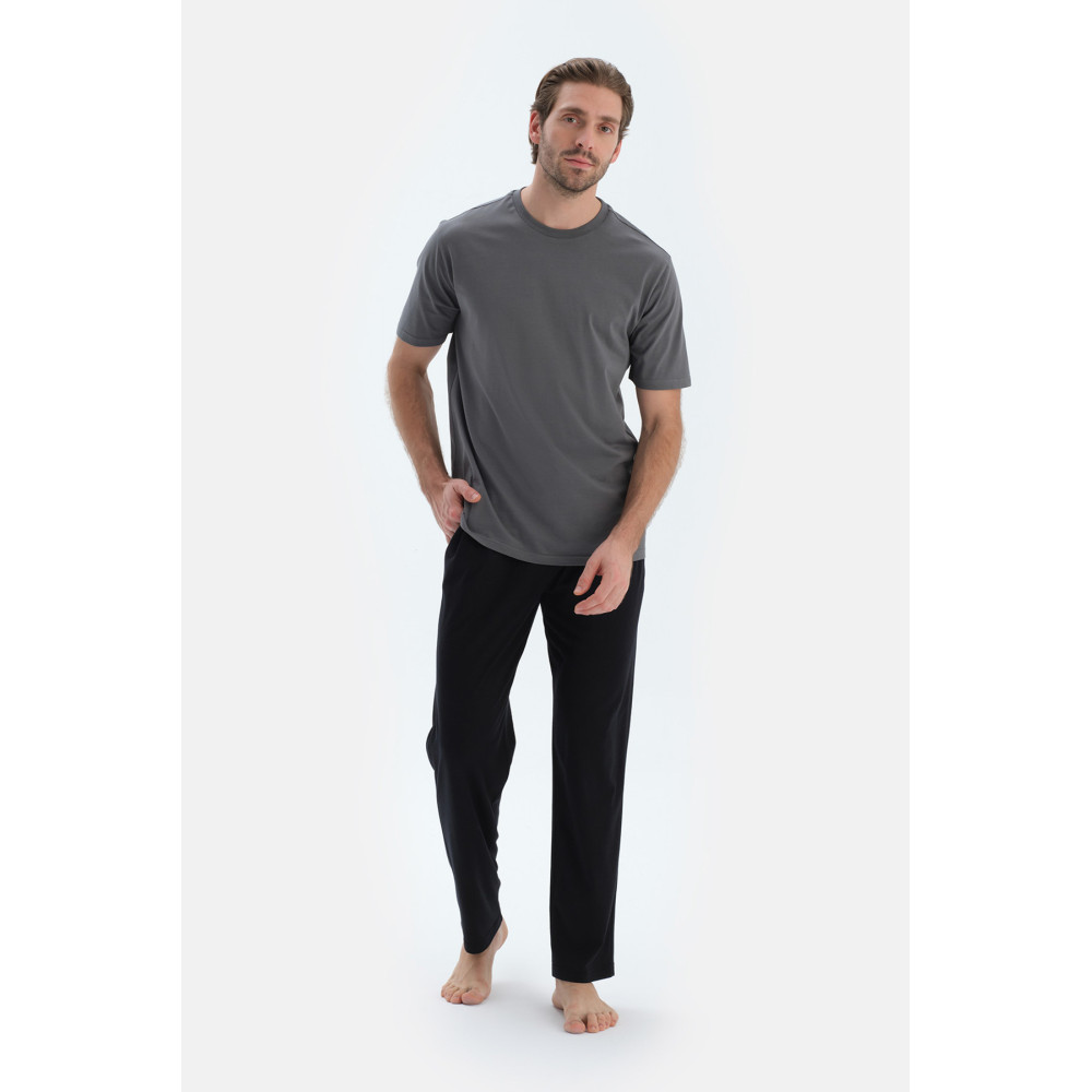 Pantalon En Modal Peigné À Jambe Droite Homme Noir
