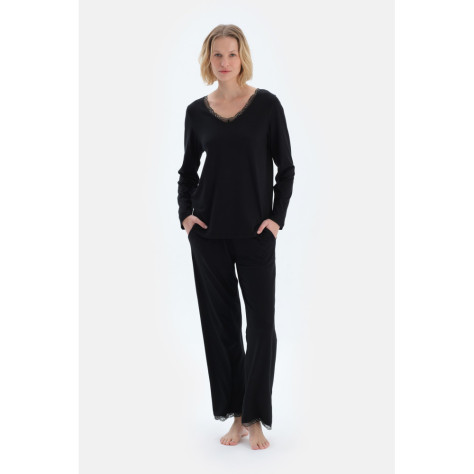 Ensemble De Pyjama T-Shirt À Manches Longues Et Col En V Détaillé En Dentelle Femme Noir