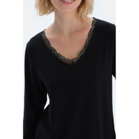 Ensemble De Pyjama T-Shirt À Manches Longues Et Col En V Détaillé En Dentelle Femme Noir