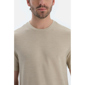 Ensemble De Pyjama T-Shirt Et Pantalon À Manches Courtes Détails De Coutures Homme Ecru